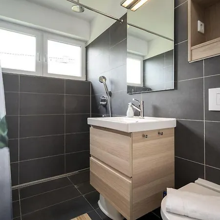 Ferienwohung-mueritzfreude-og Appartement *